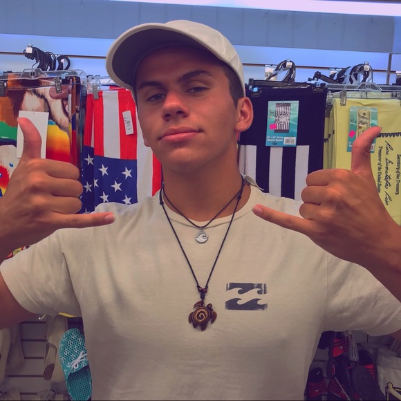 Meet your Posher, Austin - Picture 1 of 1